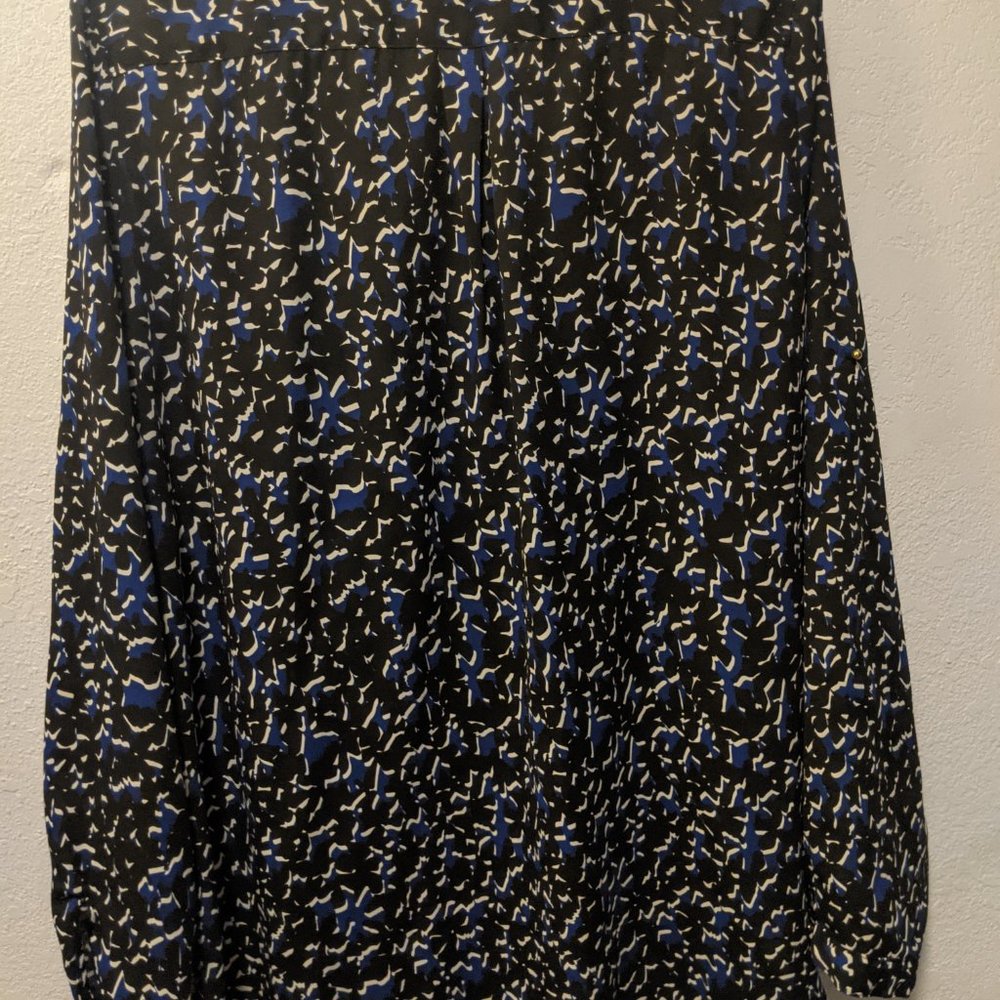 Patterned Blouse - Picture 2 of 5